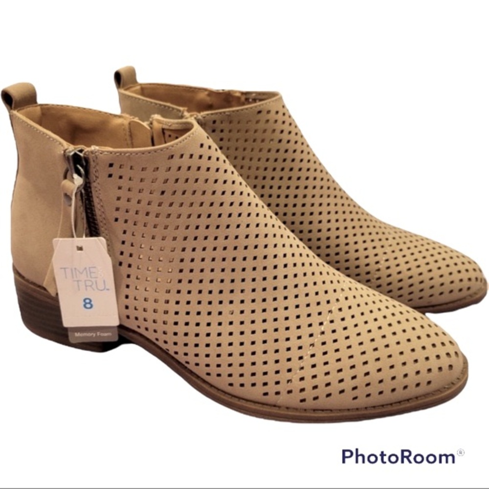 NEW! Ankle Booties Taupe Laser-Cut Detail Memory Foam Micro-Sueded Size 8